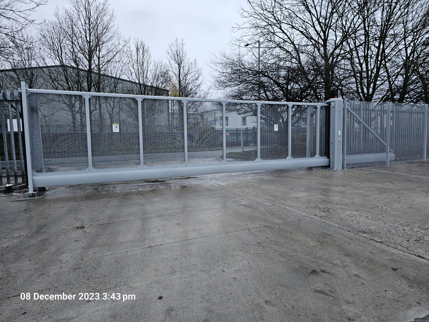 Cantilever Sliding Gates